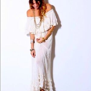 SALE! Beautiful Jen’s Pirate Booty Maxi Senorita Dress